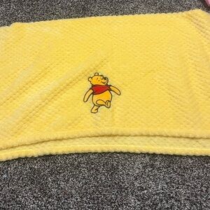 Disney Winnie the Pooh Yellow Blanket